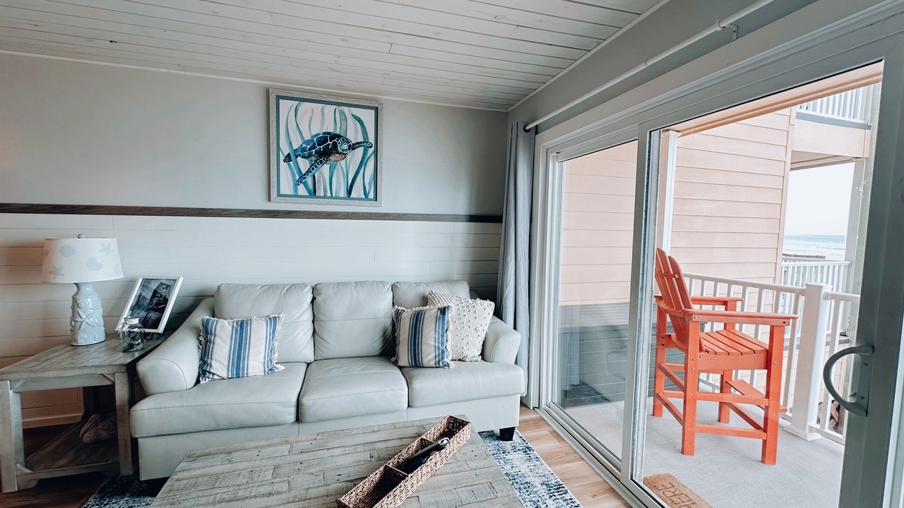 Photo of Livingroom in McCutcheon Field