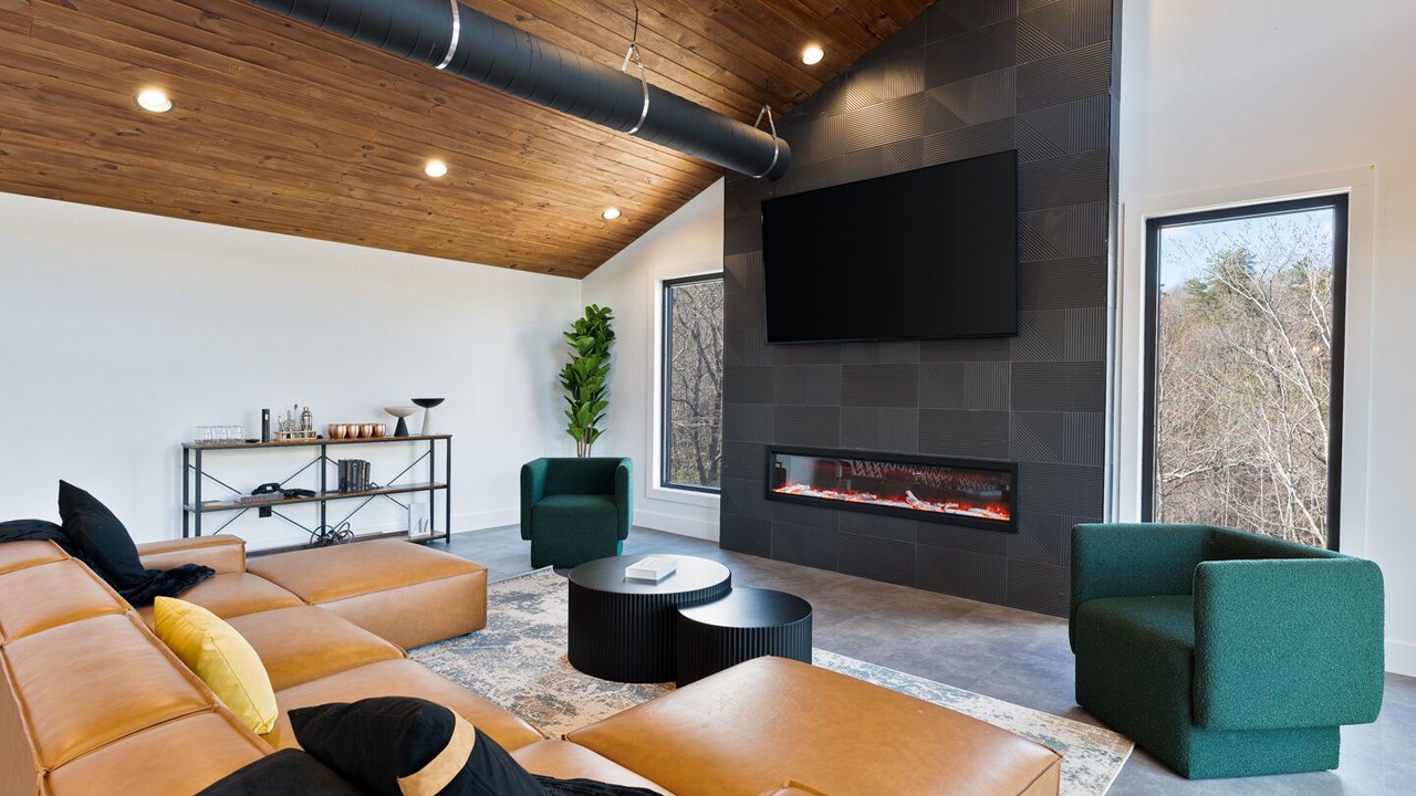 Photo of Livingroom in Lake Lure