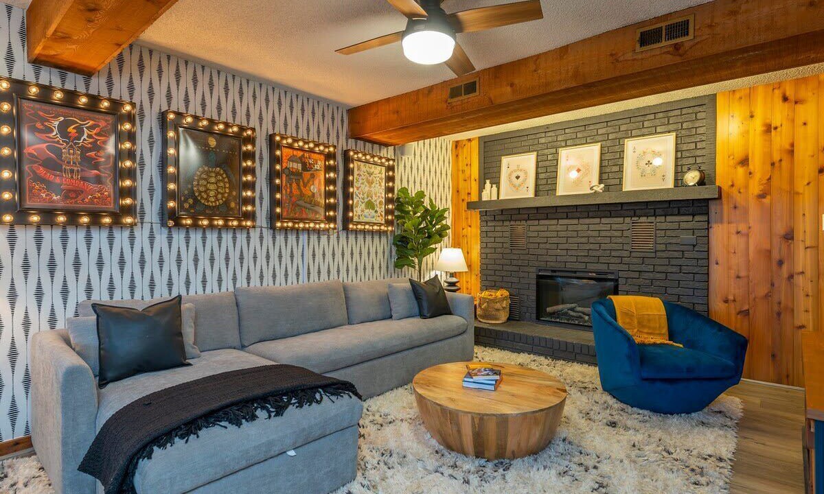 Photo of Bedroom in Royal Pines