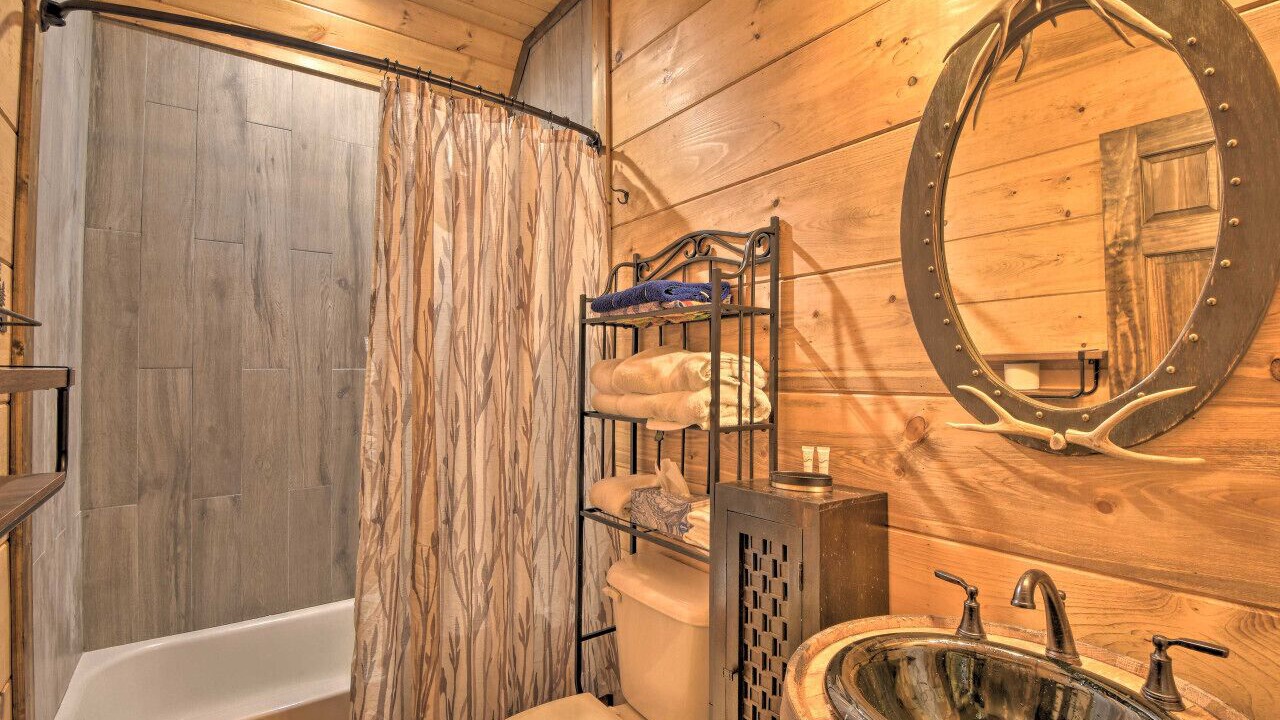 Photo of Bathroom in Topton