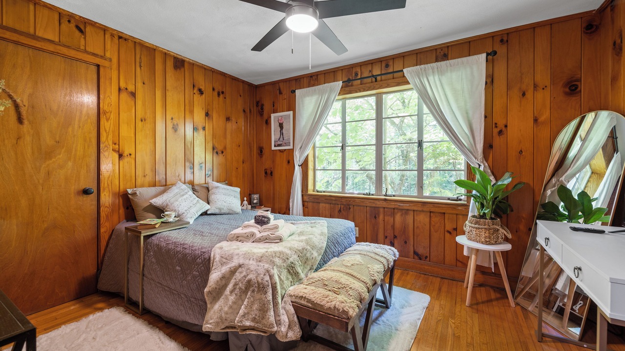 Photo of Bedroom in Brevard