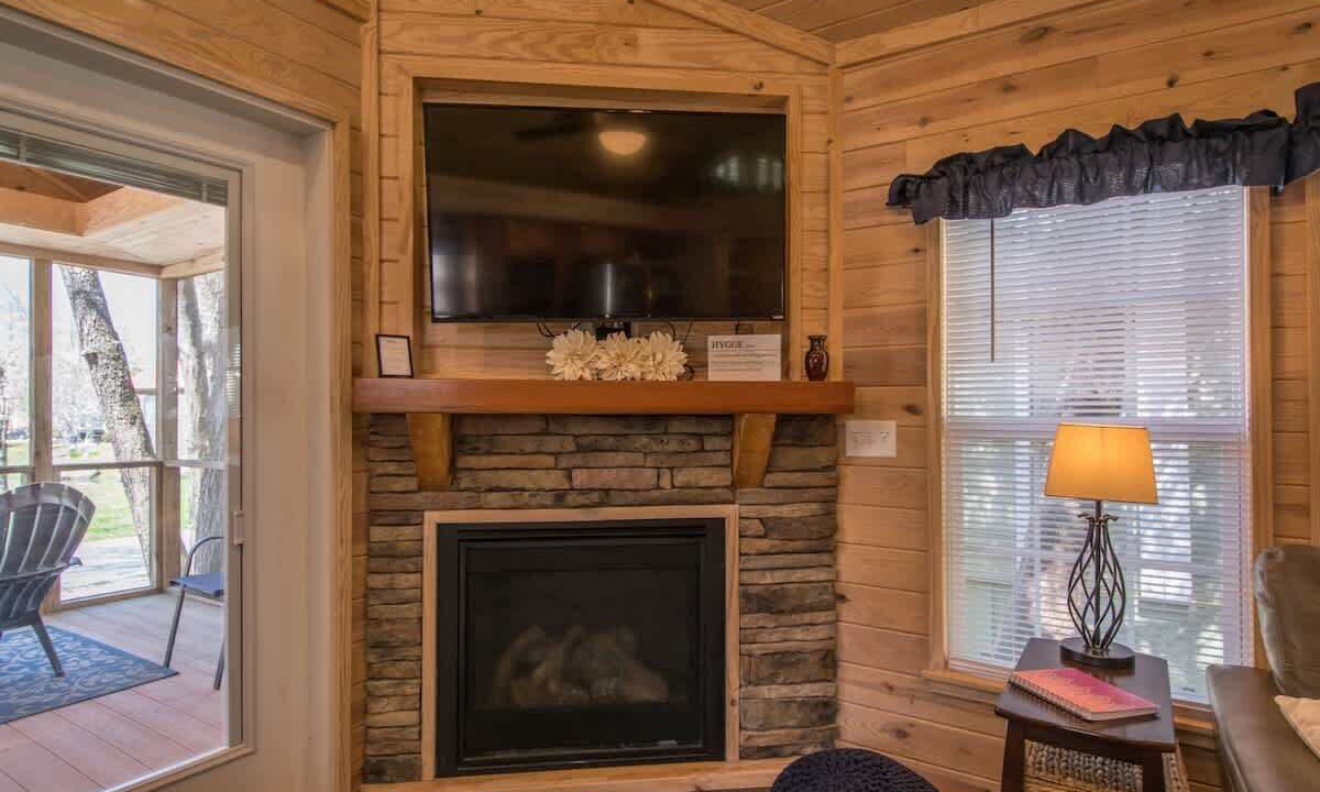 Photo of Livingroom in Upward