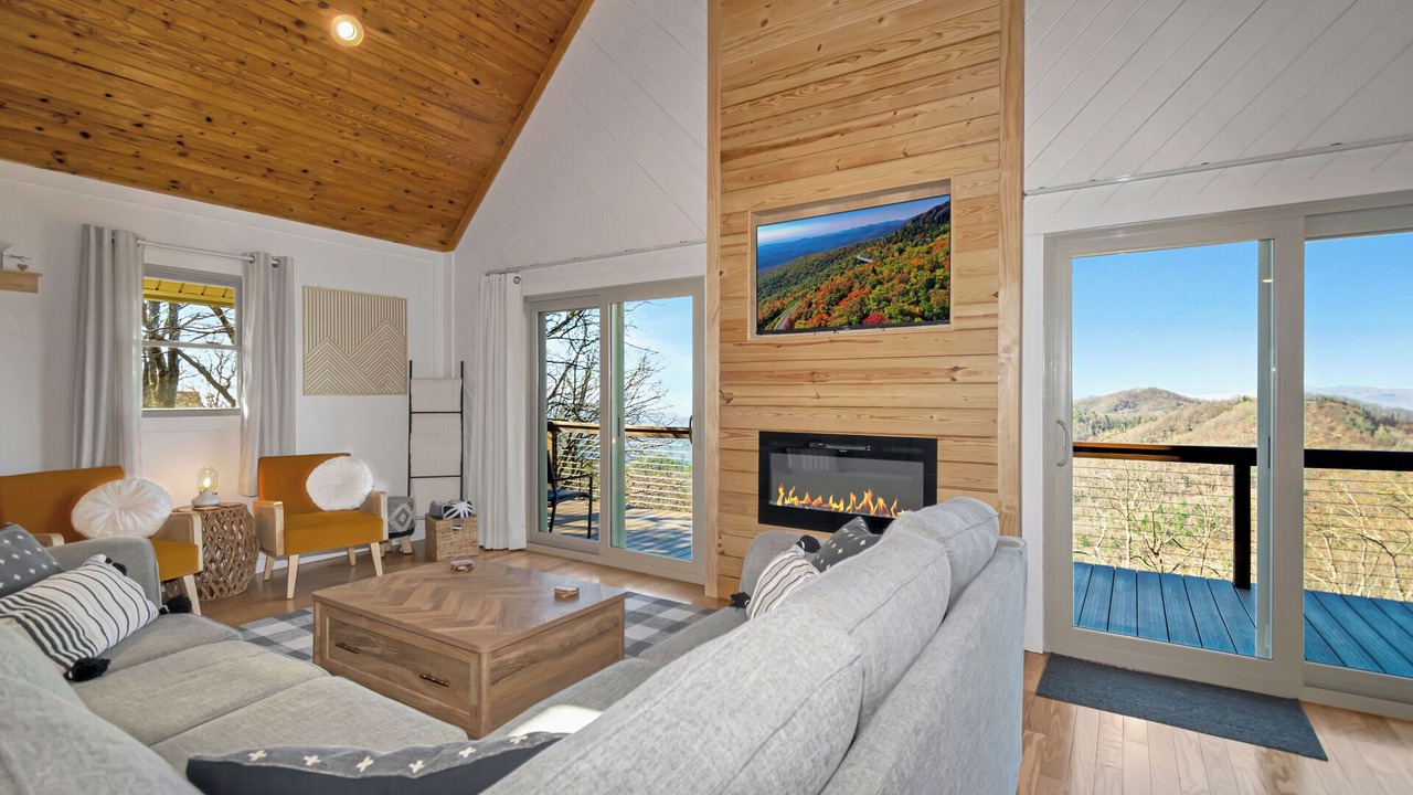 Photo of Livingroom in Apple Ridge