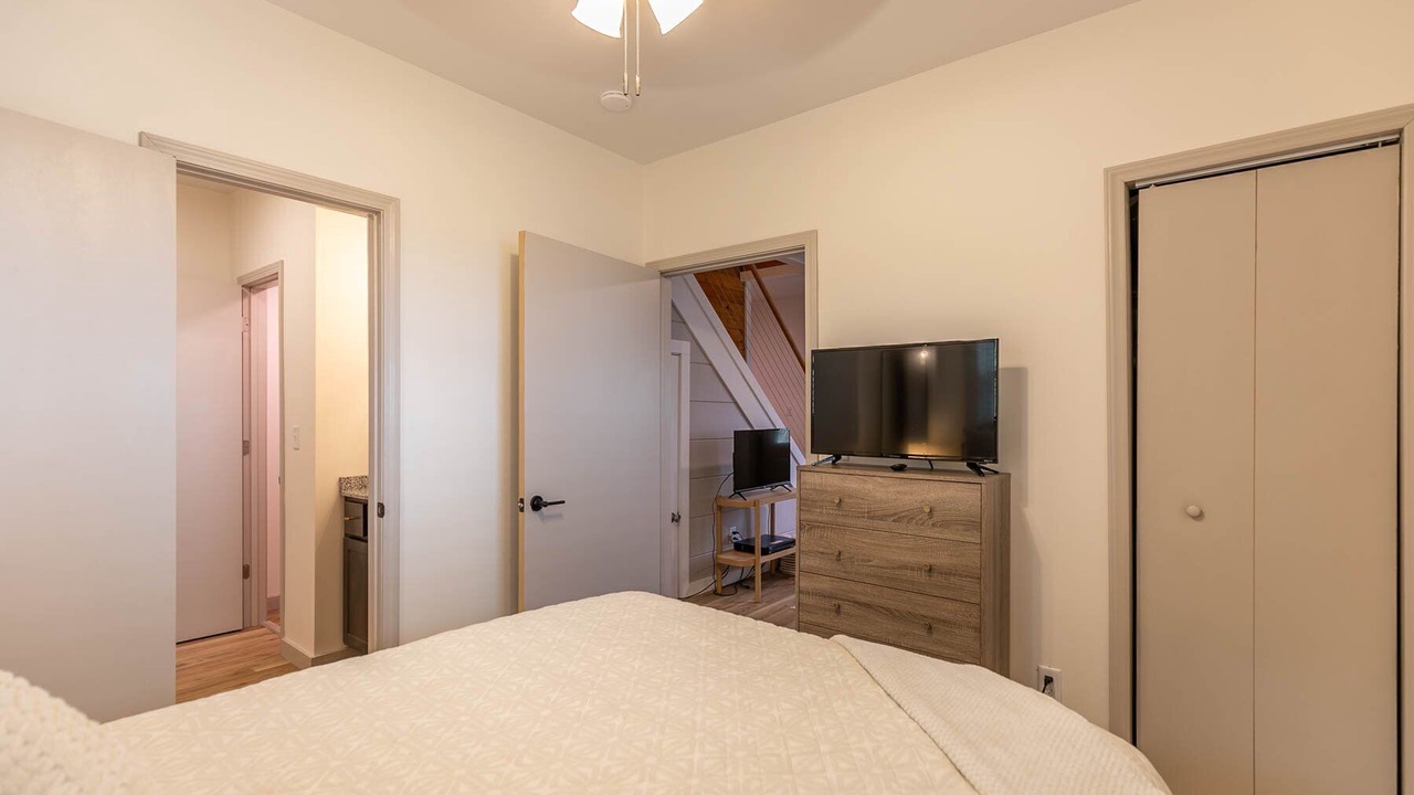 Photo of Bedroom in Apple Ridge