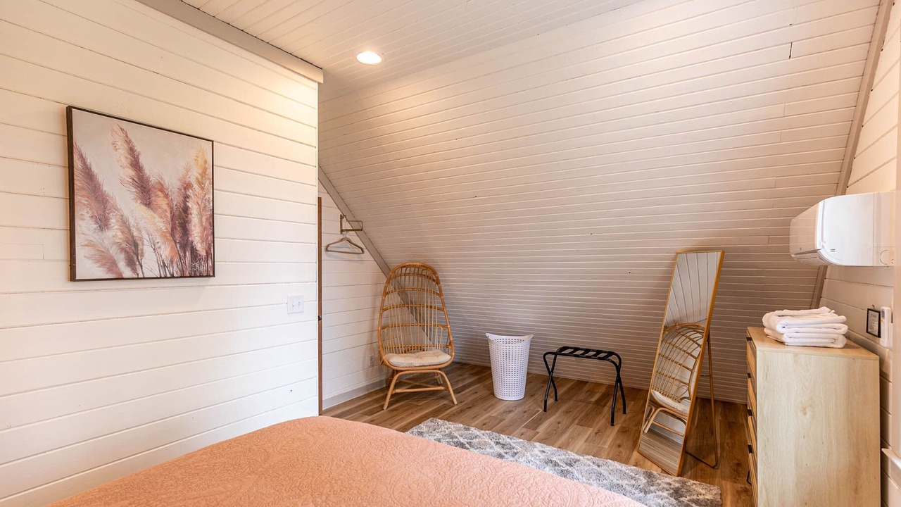 Photo of Bedroom in Apple Ridge