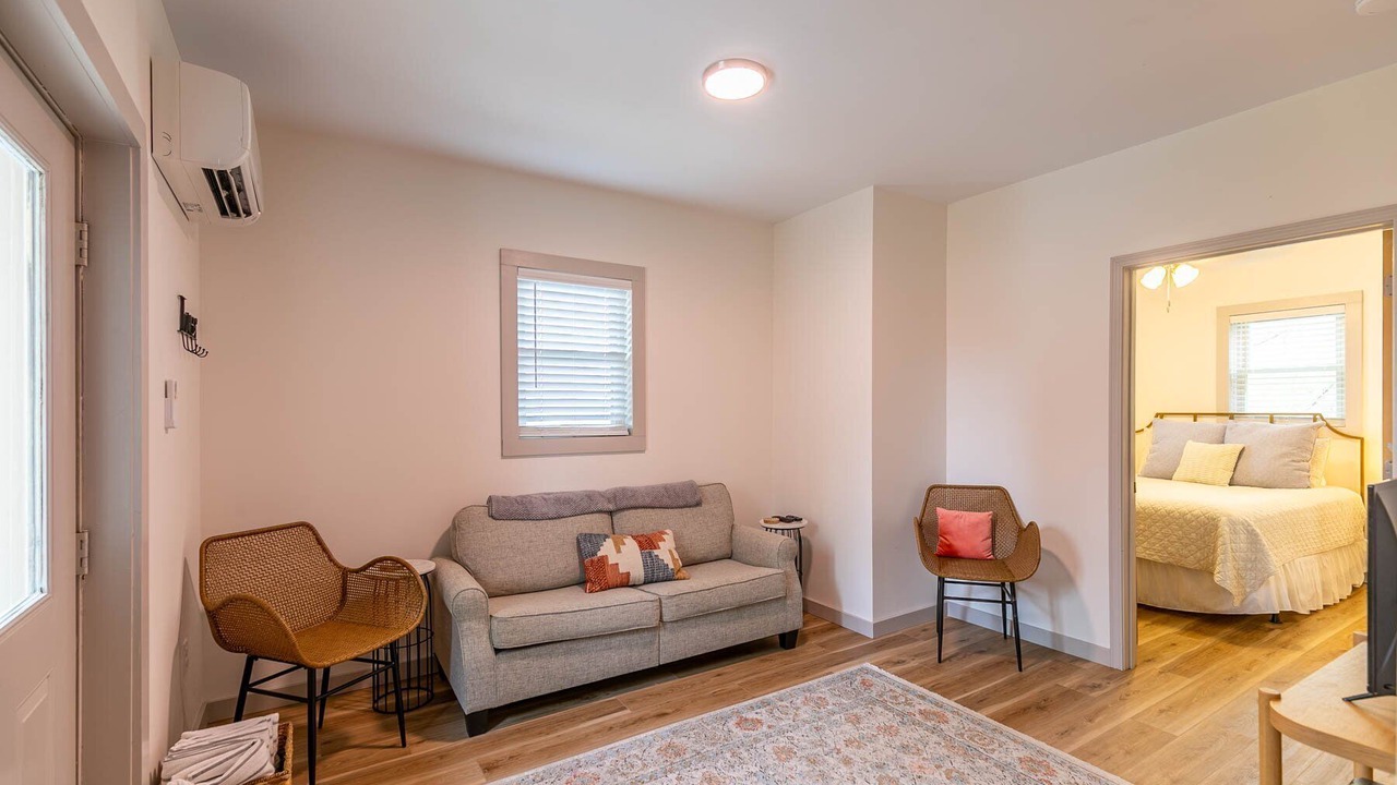 Photo of Livingroom in Apple Ridge
