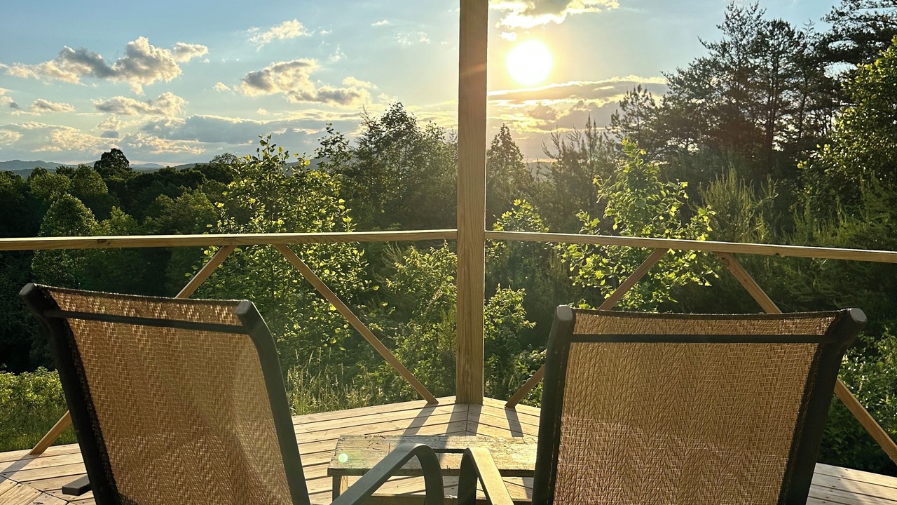 Photo of Patio Balcony in Brasstown