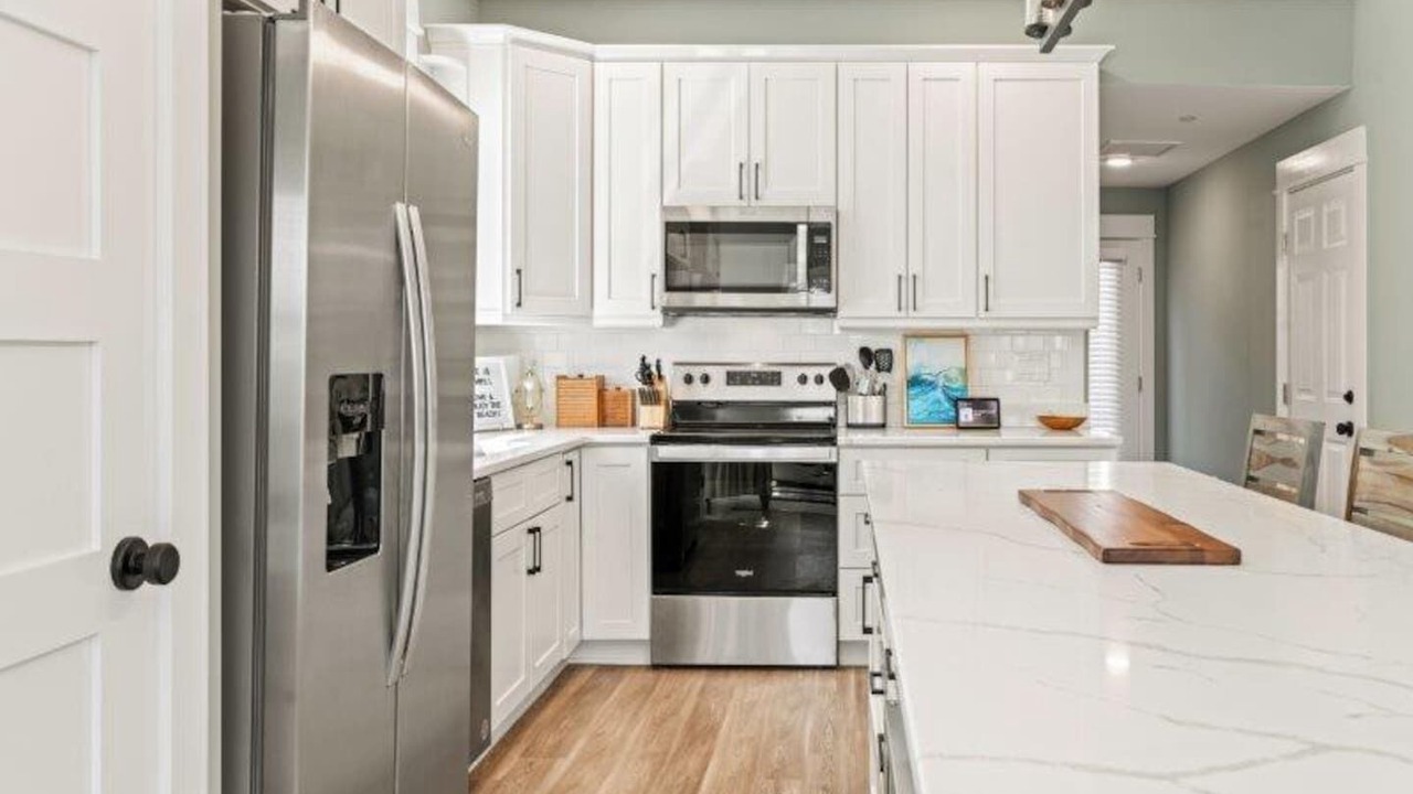Photo of Kitchen in Corolla Light