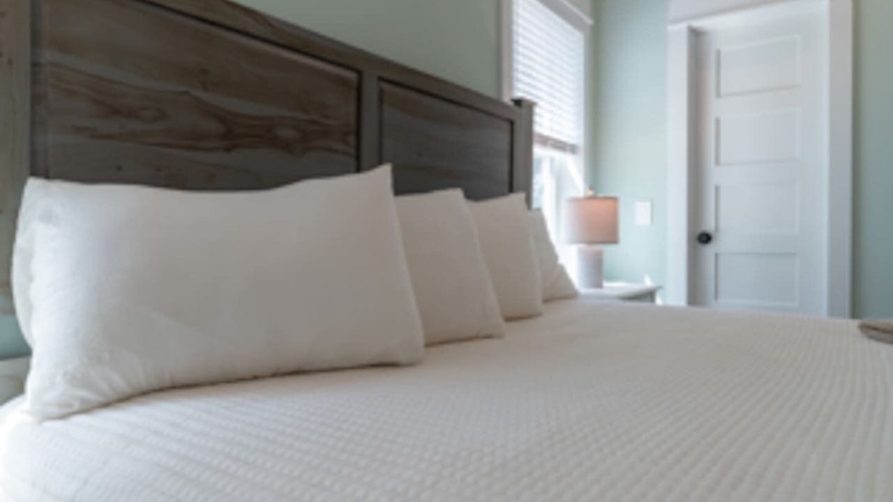 Photo of Bedroom in Corolla Light