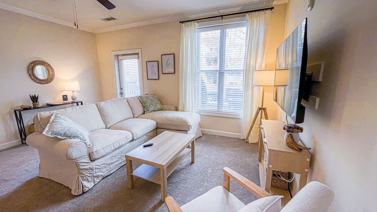 Photo of Livingroom in Cramerton