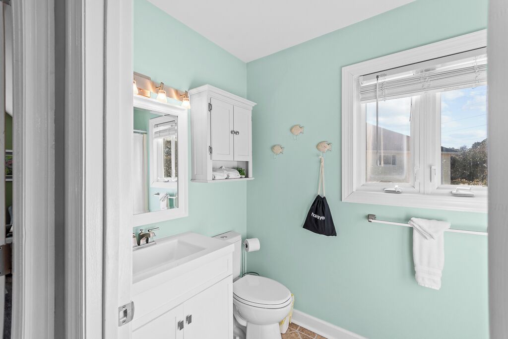 Photo of Bathroom in Pine Knoll Shores
