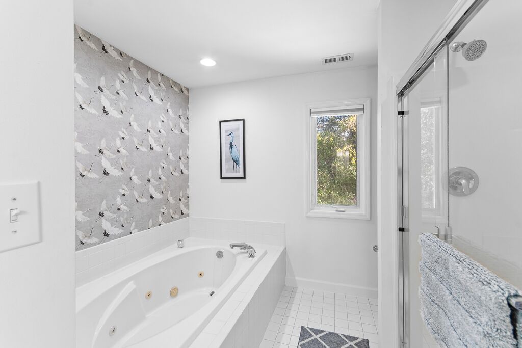 Photo of Bathroom in Pine Knoll Shores