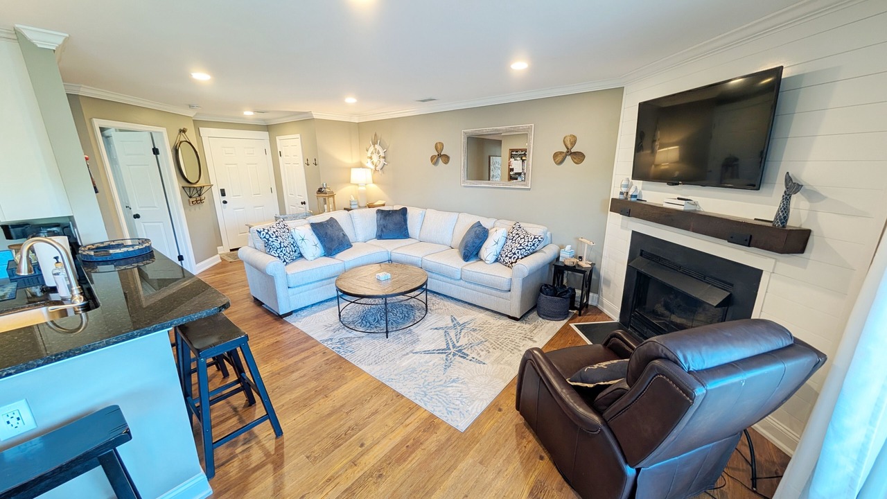 Photo of Livingroom in Manteo
