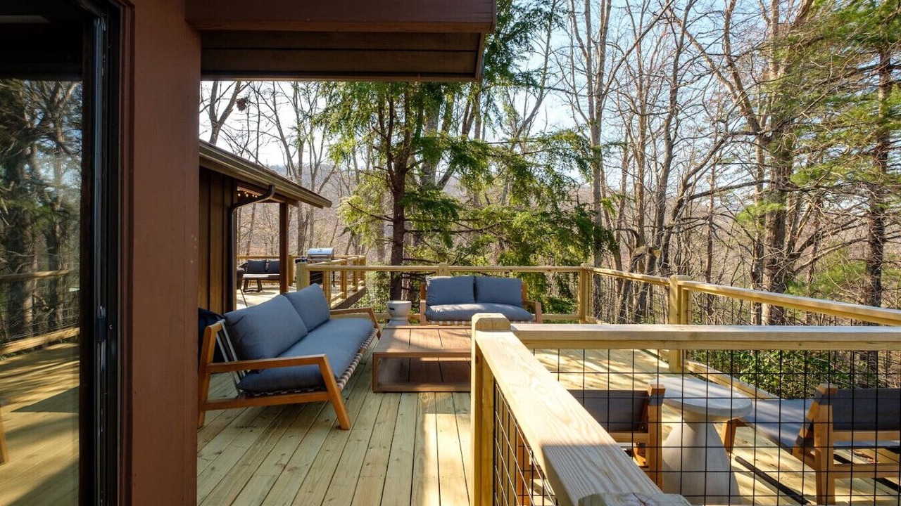 Photo of Patio Balcony in Pisgah Forest