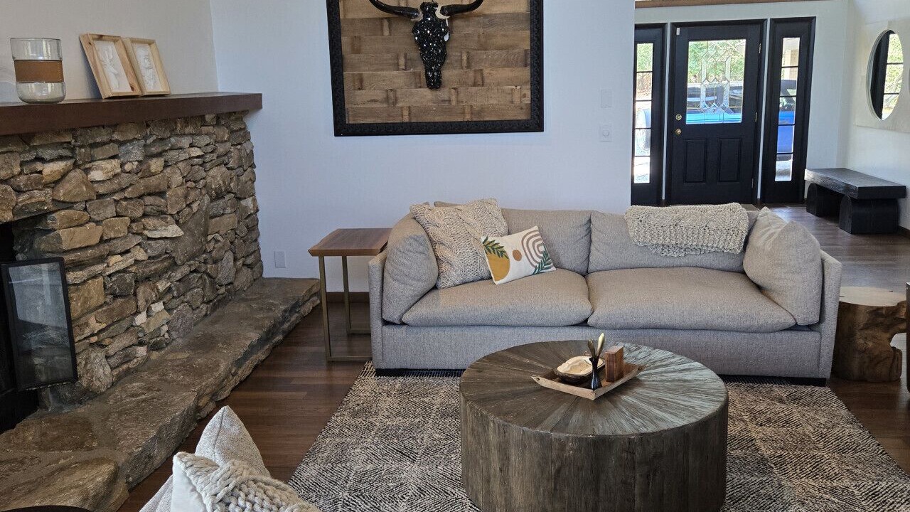 Photo of Livingroom in Pisgah Forest