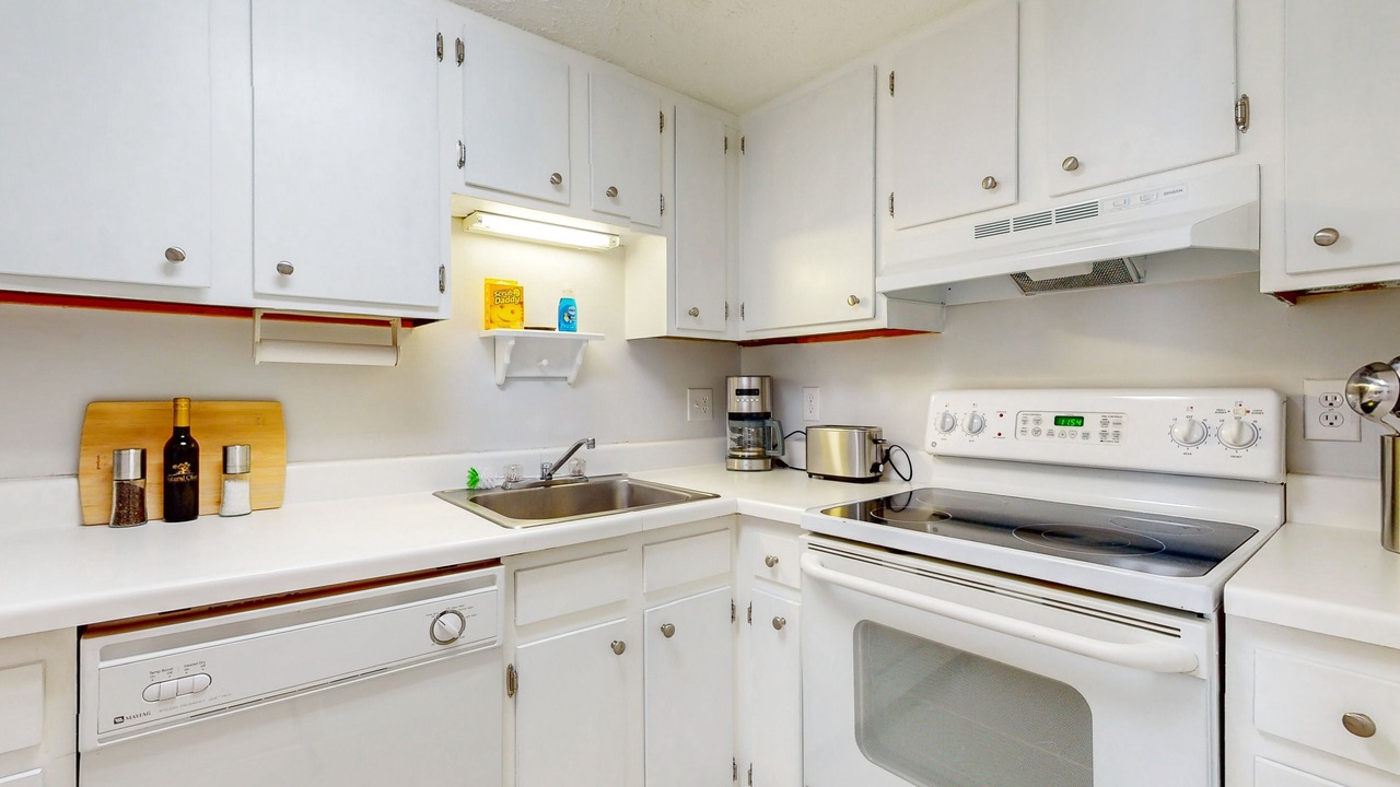Photo of Kitchen in Hickory