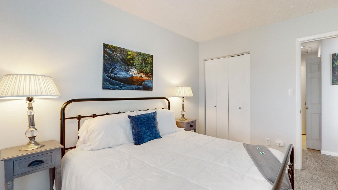 Photo of Bedroom in Hickory
