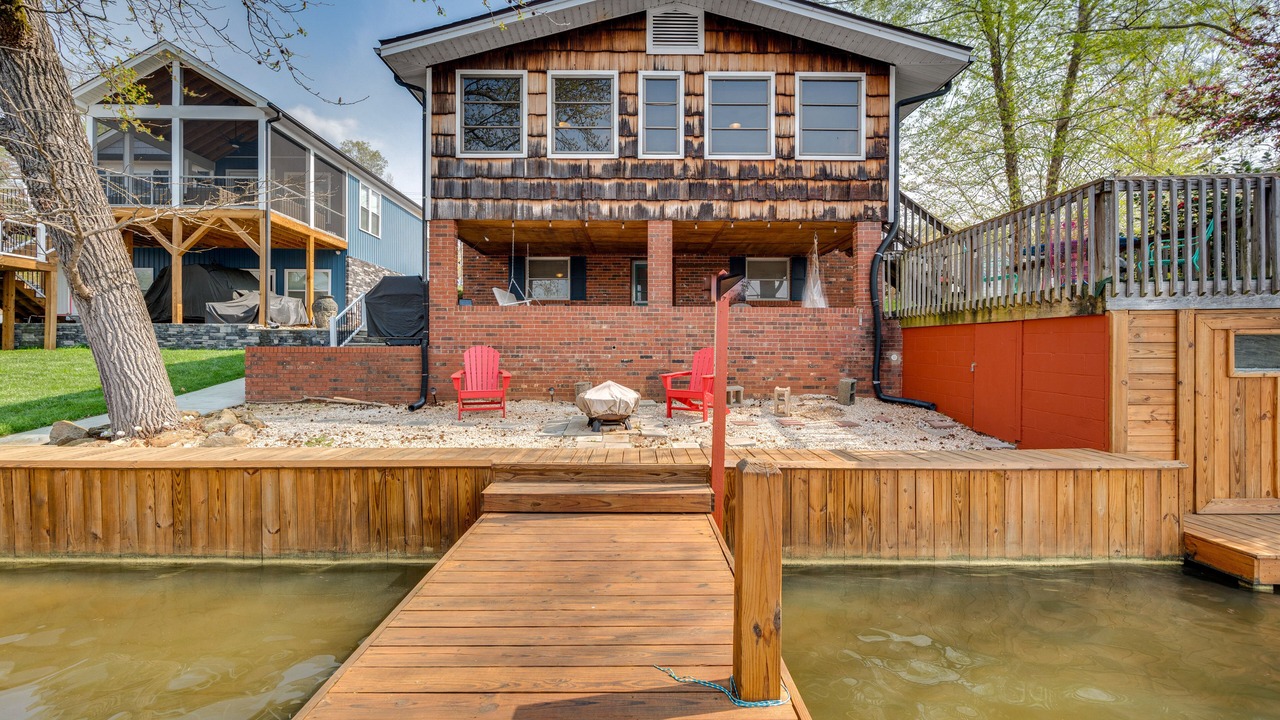 Photo of Outdoor in New London