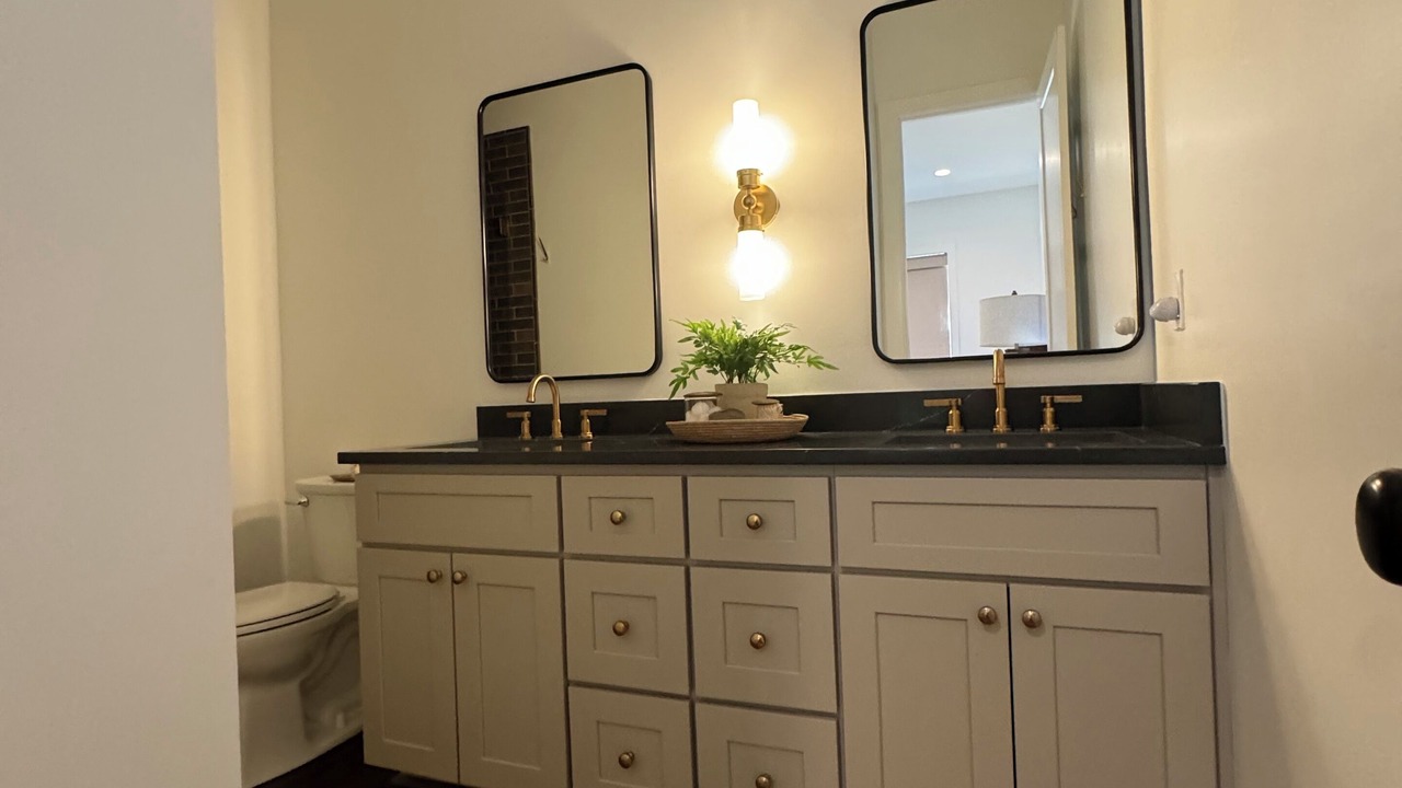 Photo of Bathroom in The Arbor