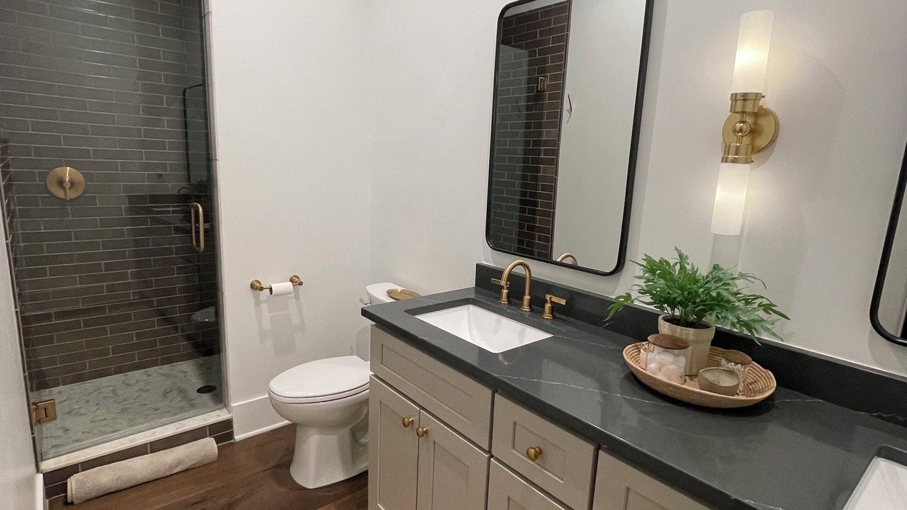 Photo of Bathroom in The Arbor