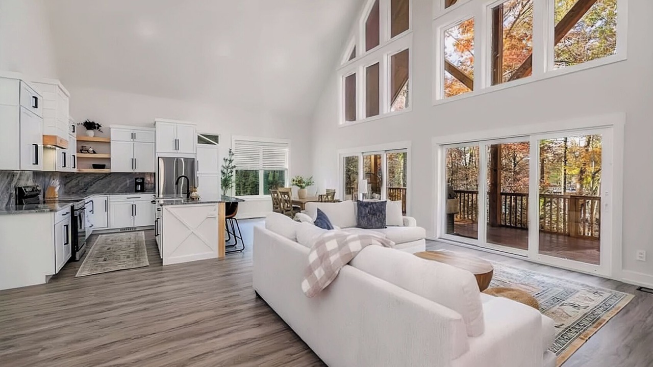 Photo of Livingroom in Quail Ridge