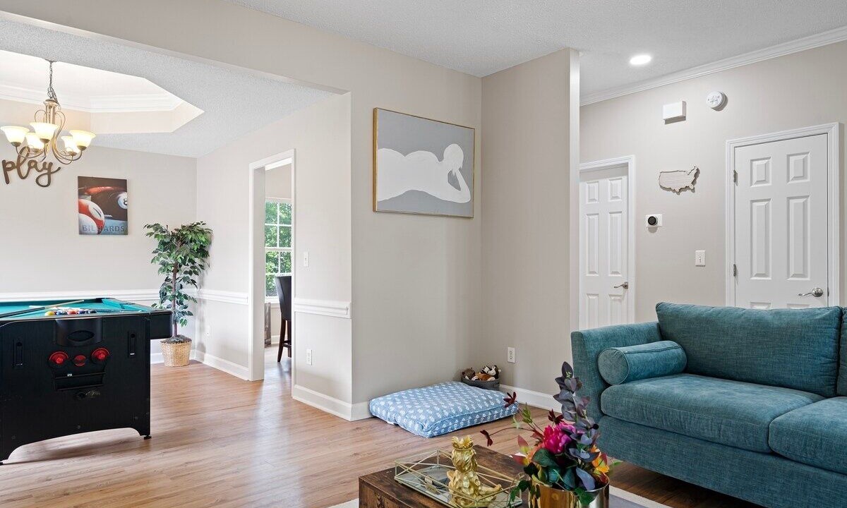 Photo of Livingroom in Prosperity Church Road