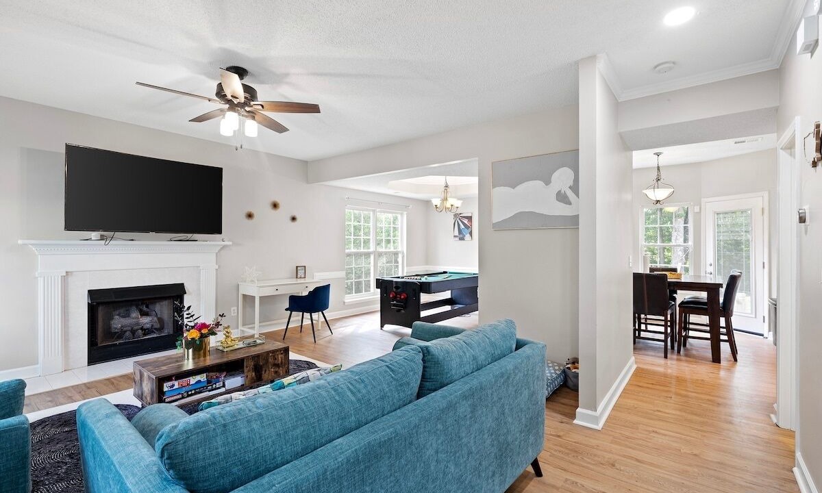 Photo of Livingroom in Prosperity Church Road