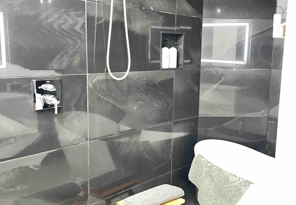 Photo of Bathroom in Candler