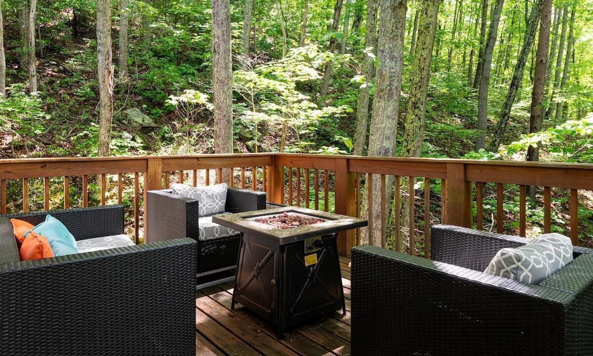 Photo of Outdoor in Candler