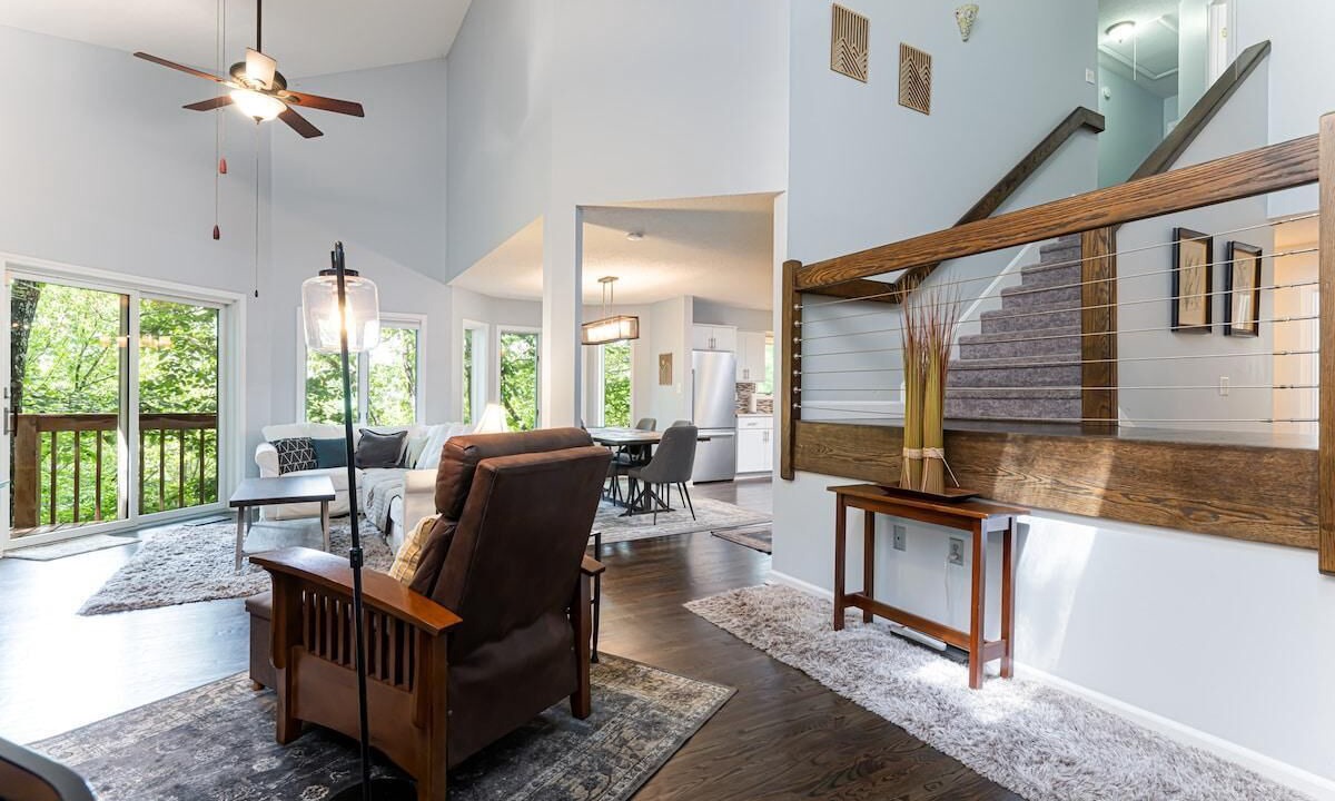 Photo of Livingroom in Candler