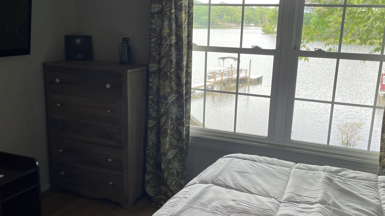Photo of Bedroom in Paw Creek