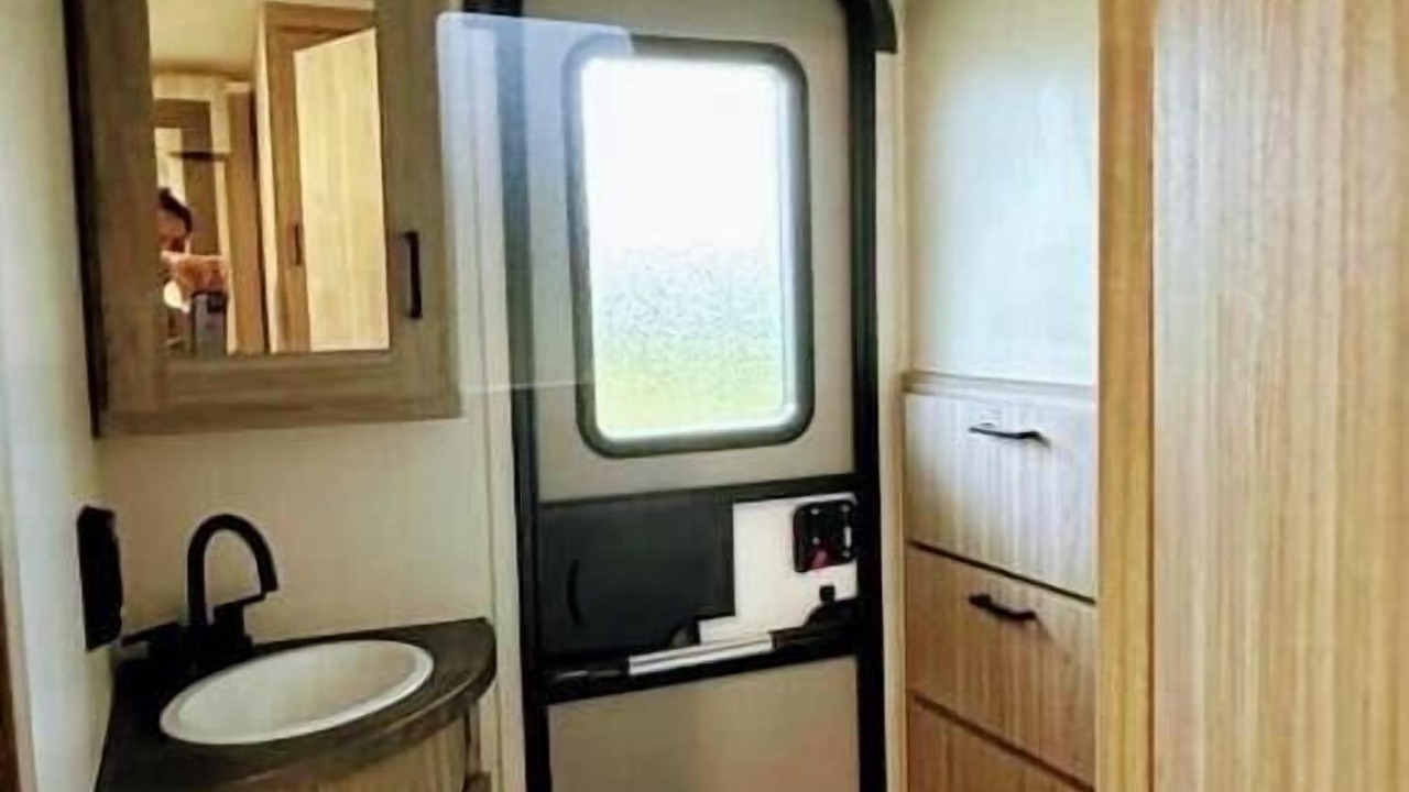 Photo of Bathroom in Goldston