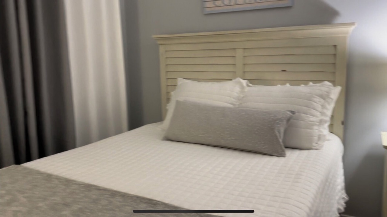 Photo of Bedroom in Fairfield Harbour
