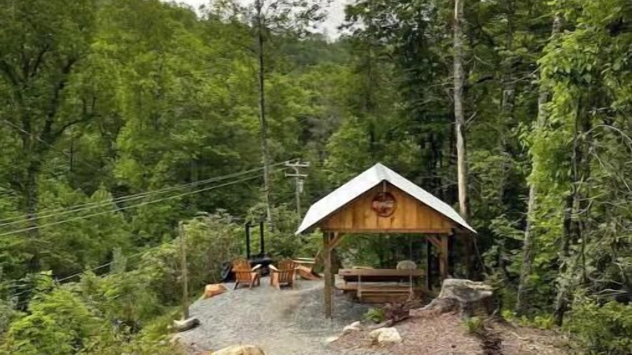 Photo of Outdoor in Topton