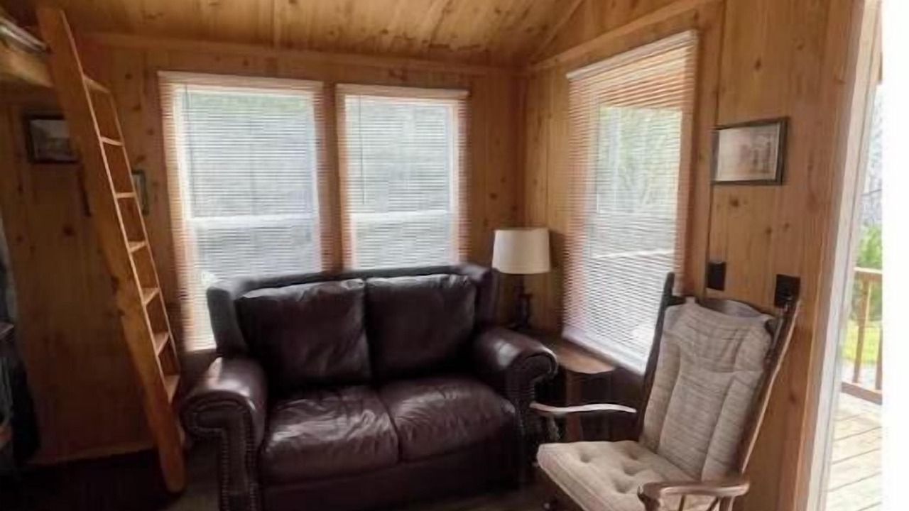 Photo of Livingroom in Topton
