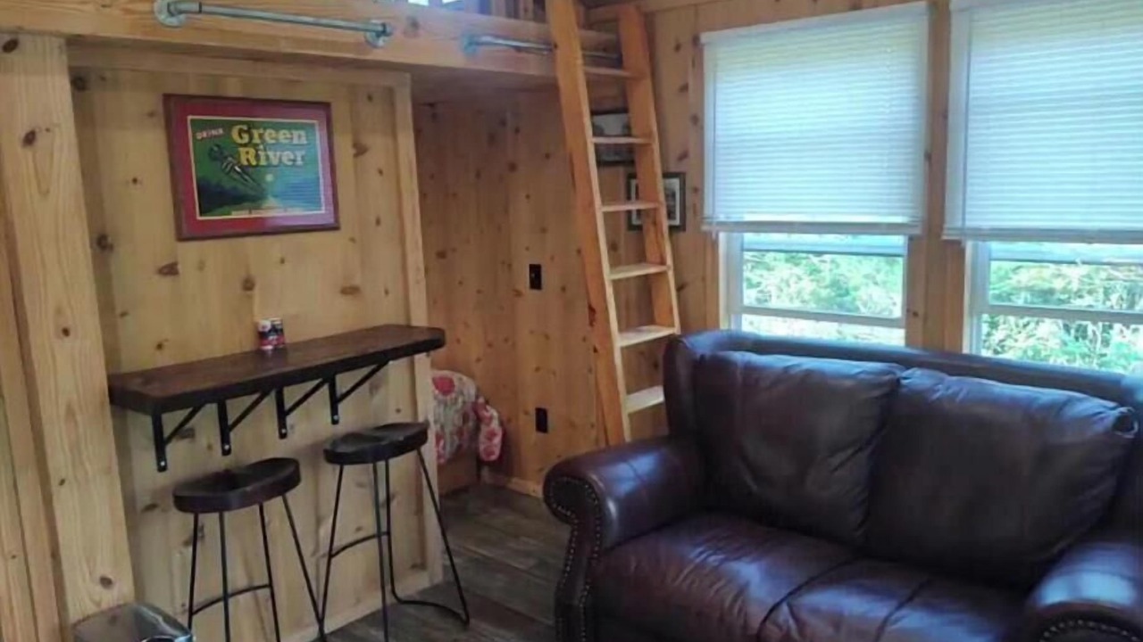 Photo of Livingroom in Topton