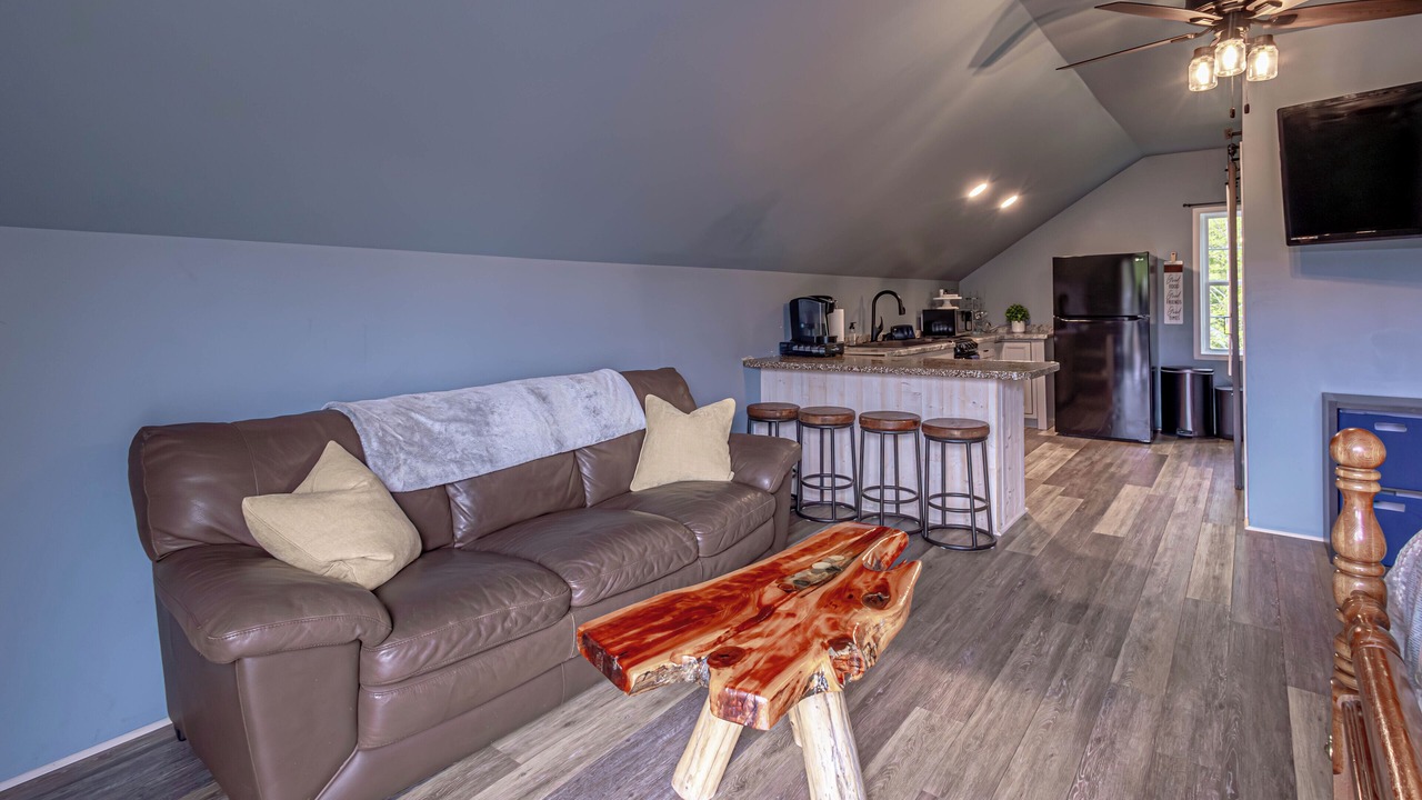 Photo of Livingroom in Crouse