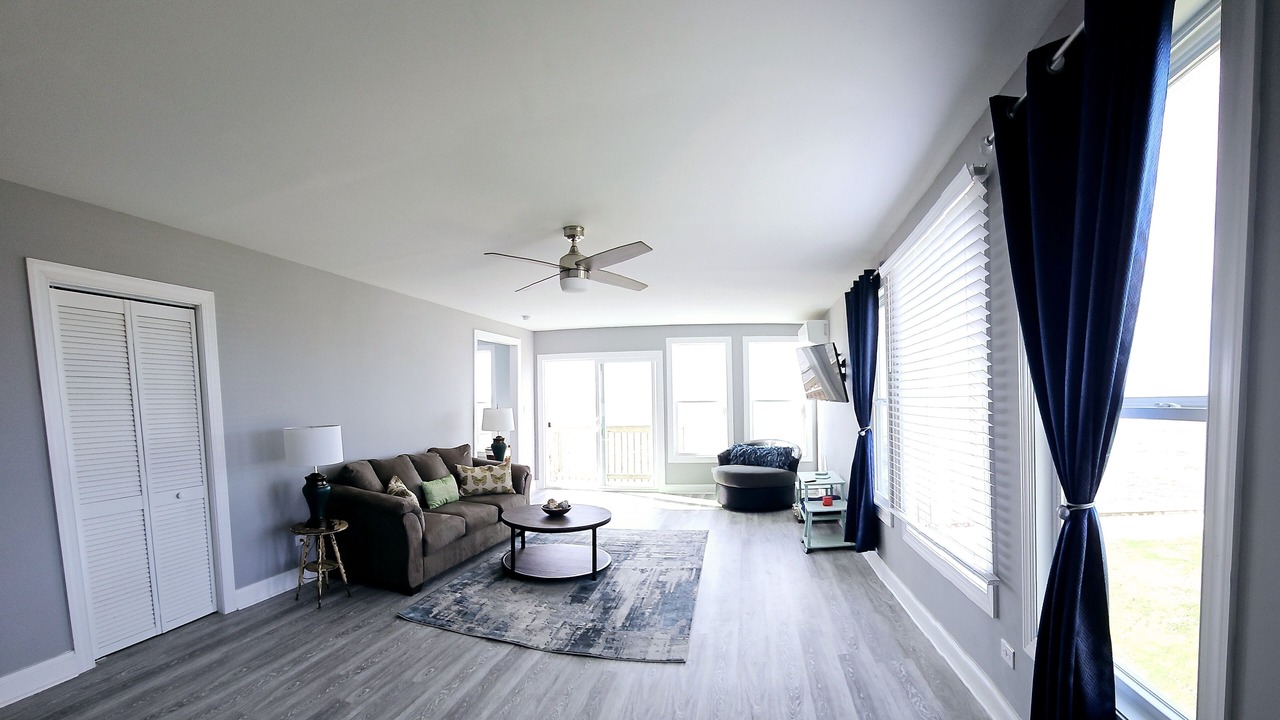 Photo of Livingroom in Edenton