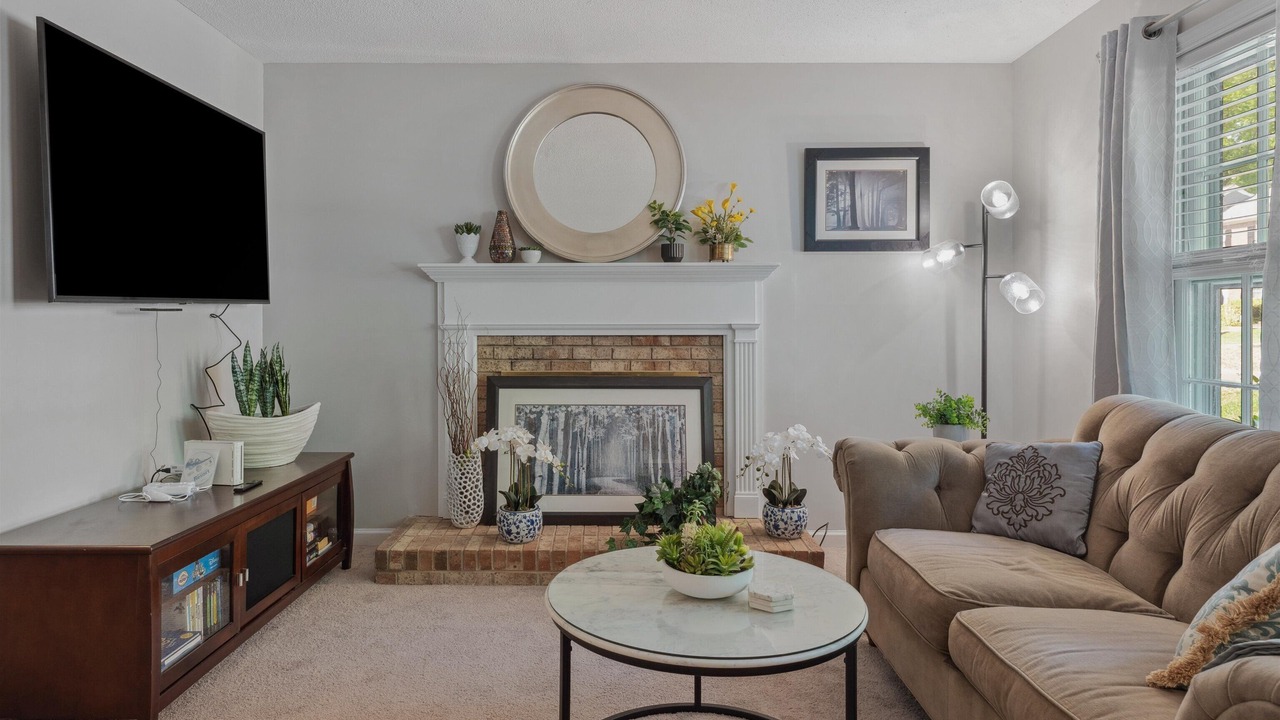 Photo of Livingroom in Cary