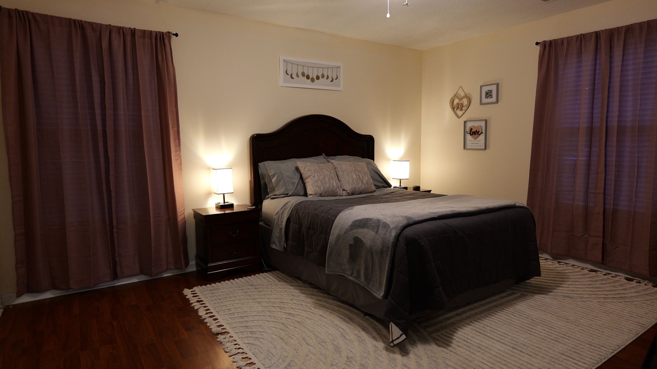 Photo of Bedroom in Jamestown