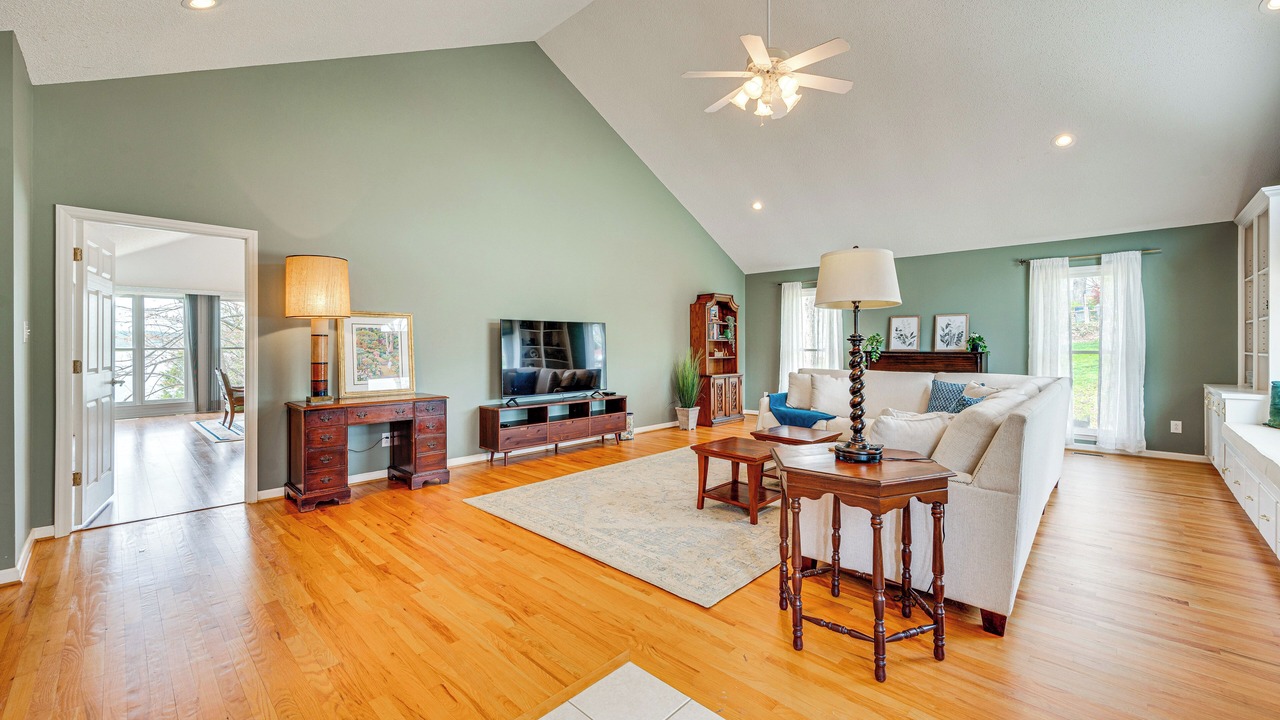 Photo of Livingroom in Troutman