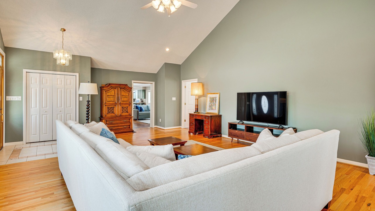 Photo of Bedroom in Troutman