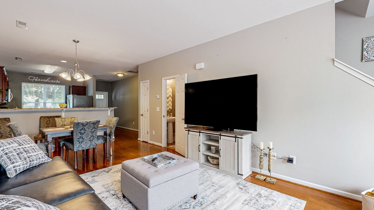 Photo of Livingroom in Winston - Salem