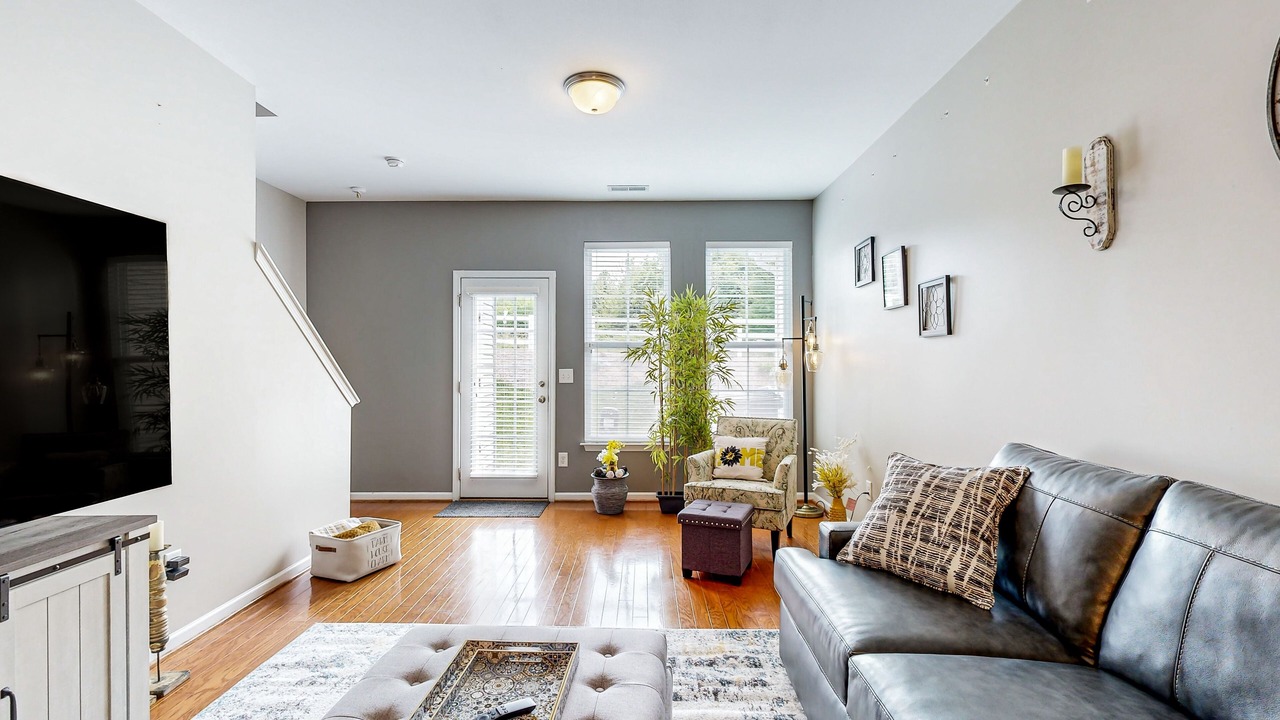 Photo of Livingroom in Winston - Salem