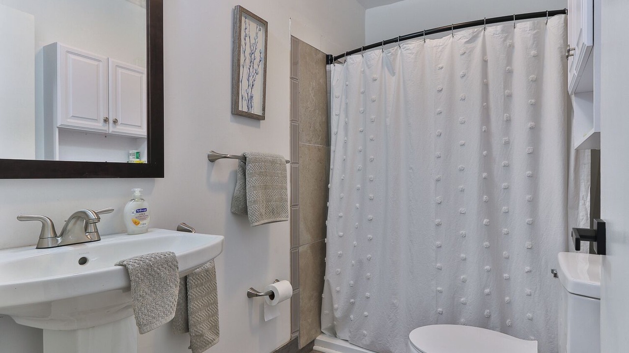 Photo of Bathroom in Boger City
