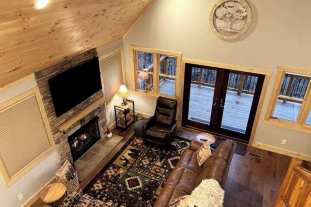Photo of Livingroom in Beech Mountain