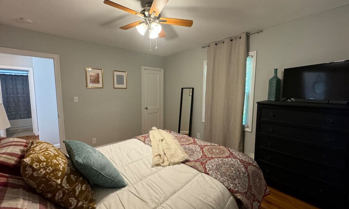 Photo of Bedroom in Greensboro