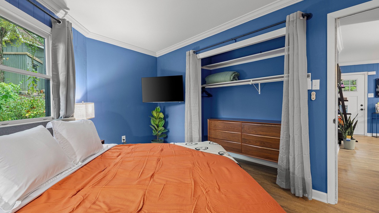 Photo of Bedroom in Arden