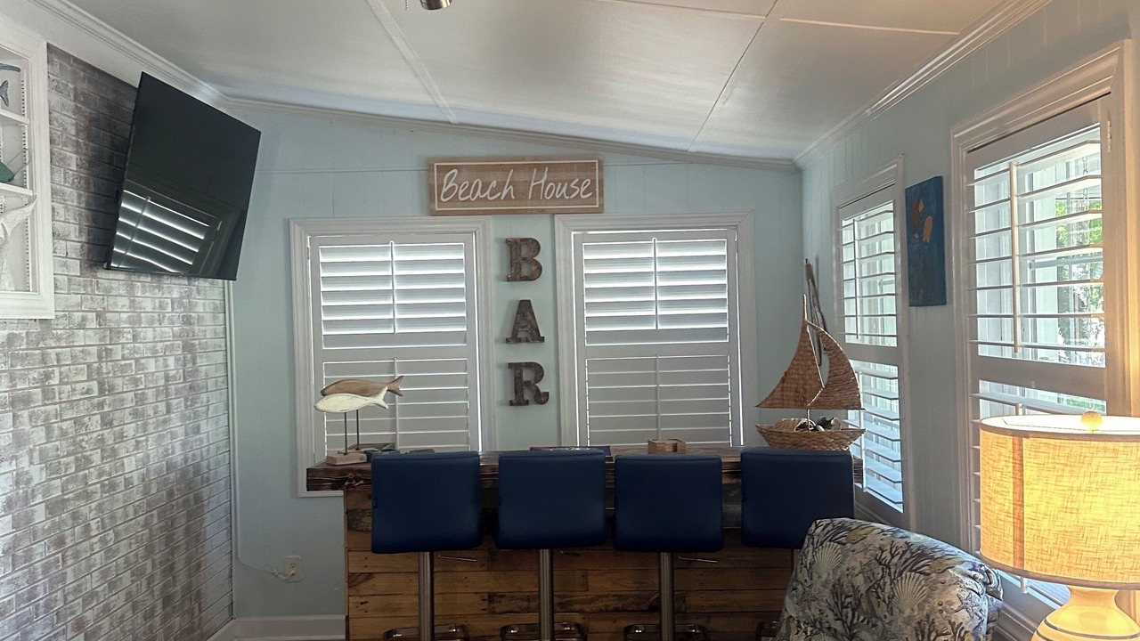 Photo of Livingroom in Tranquil Harbour