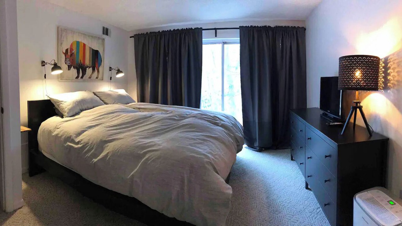 Photo of Bedroom in Blowing Rock